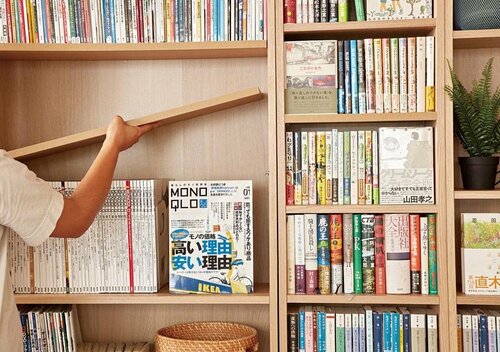 ちょうどいい理由1:棚板はほぼ可動!大小問わずしまえる イメージ