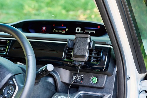 車用スマホホルダーおすすめ EXEA ワイヤレス充電自動開閉ホルダー イメージ2
