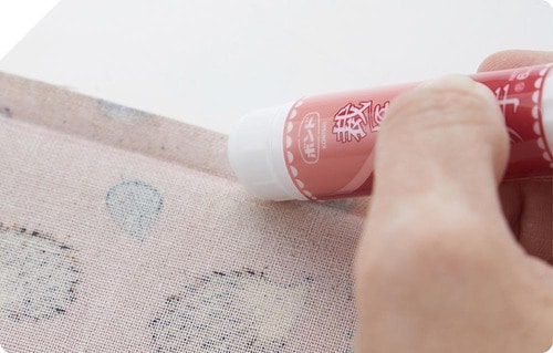 STEP4:折り返し、接着剤を塗る イメージ