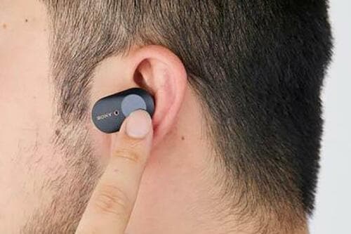 ソニー「WF-1000XM3」の装着