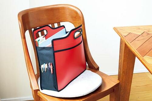 ポイント3：書類やPCを入れても、自立するモノを イメージ