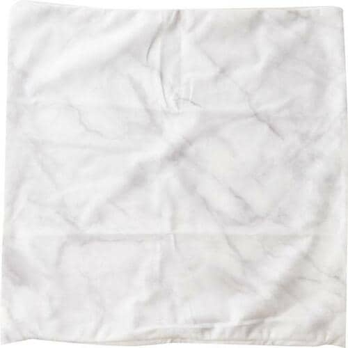 プチプラでホテルの高級感“ニトリ”のクッションカバー イメージ