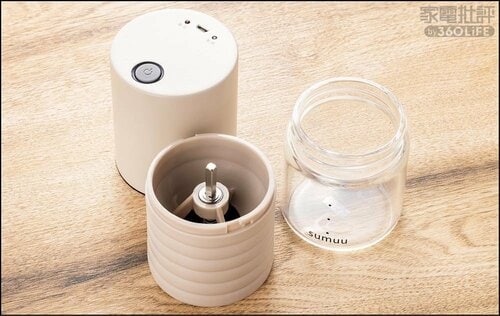 粉受けが取り外せてお手入れも簡単 電動コーヒーミルおすすめ イメージ