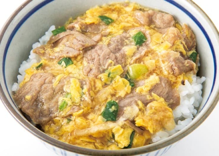30秒で白めしが丼（味噌汁付き）になる。私がベタ惚れしたフリーズドライ5選<br>