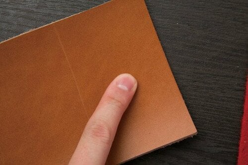 革製品は老舗メーカーの万能クリームにお任せ イメージ