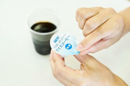 【無糖1位】UCC THE BLEND アイスコーヒー き釈タイプ 無糖 カフェの専門家が選ぶコーヒーポーションおすすめ イメージ2