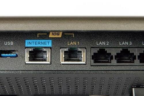 ポイント2:10GbEポートも引き続き搭載! イメージ