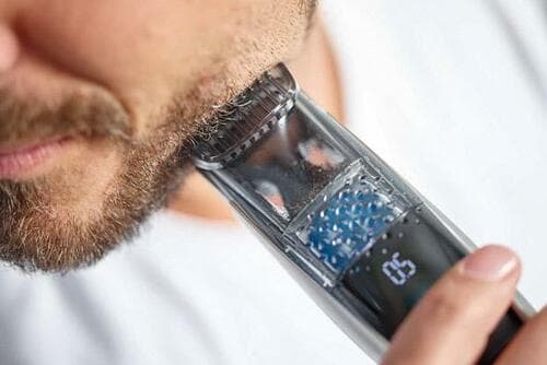 ヒゲを刈りながらお掃除長さの調節や刃のお手入れも簡単！ イメージ