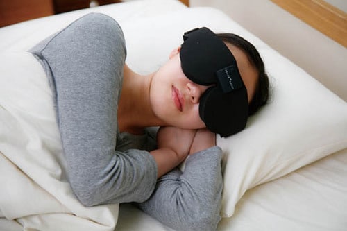 興奮を抑える青色の光のライト付きのアイマスク イメージ