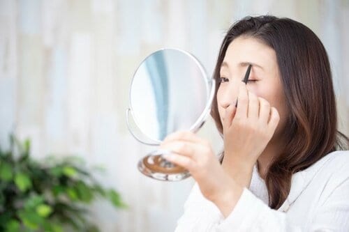 理想の眉に近づけるアイブロウメイクって?