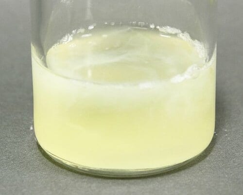 C評価: 【C評価】卵白の濁りは強め CHARMY Magica除菌+ イメージ