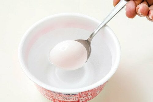 方法②カップ麺の容器で作る方法