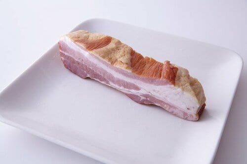 丸ごとスパイスに 漬け込んだ贅沢な味 イメージ