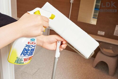 月イチの天井拭きで浴室全体のカビをブロック イメージ2