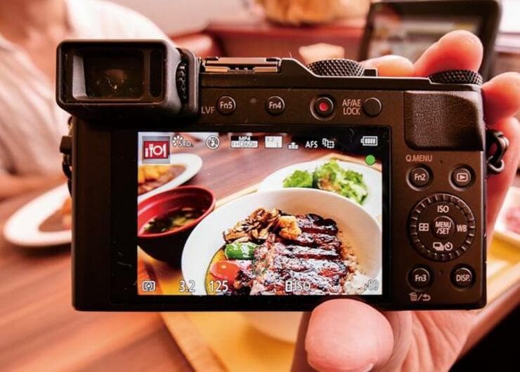 食べ物の撮影に最強なカメラは？ プロのおすすめはパナのコンデジでした｜『家電批評』が検証