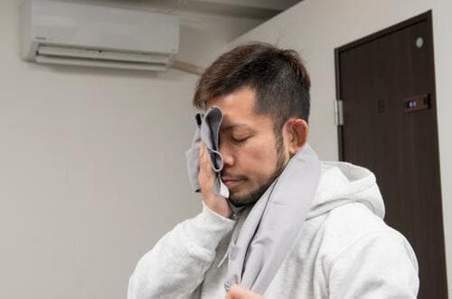 化学繊維ながら肌触りが良いLeyuee