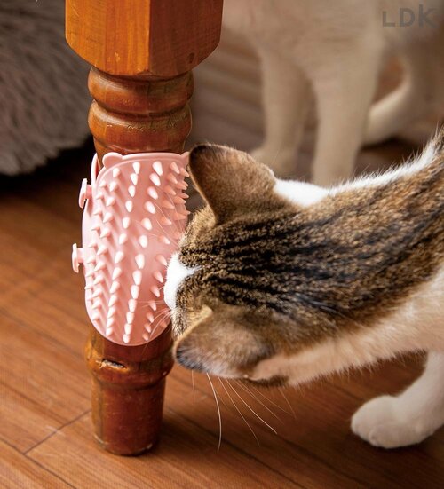 ブラシとしても使えるのが救い 猫のセルフグルーミンググッズおすすめ イメージ