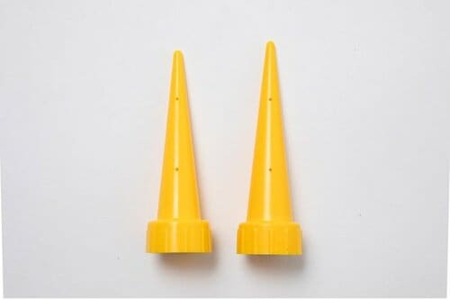 【A評価】キャップの締まりがいいダイソーの園芸用給水キャップ 自動水やりグッズおすすめ イメージ