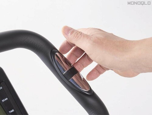 ハンドルのセンサーで心拍数をモニタリング フィットネスバイクおすすめ イメージ