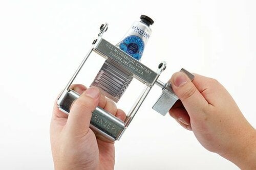 アルミチューブも絞れる 強力タイプの「TUBE WRINGER」 イメージ2