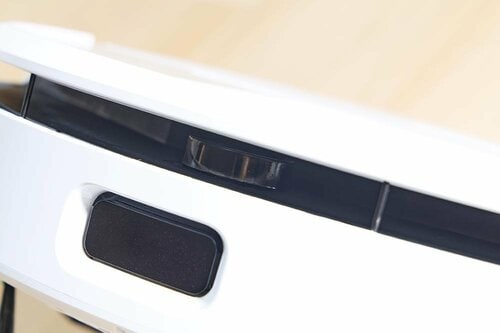 LiDARセンサーは前面スリットに！ ロボット掃除機おすすめ イメージ