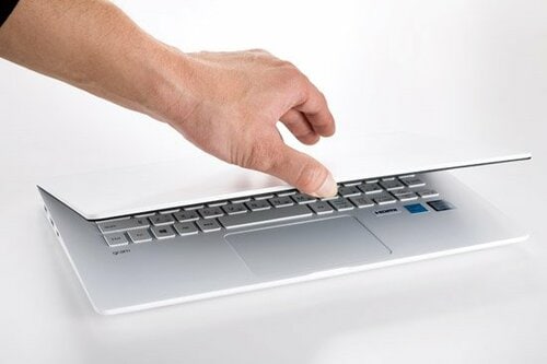 駆動時間はまさかの20時間オーバー軽量&長時間動作を実現しました イメージ3