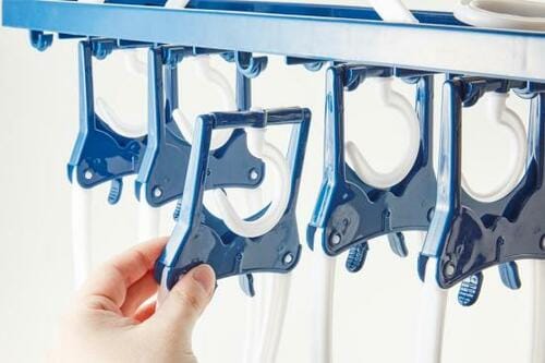 C評価: 間隔は広いけど落ちやすい ツウィンモールの7連ハンガー イメージ2