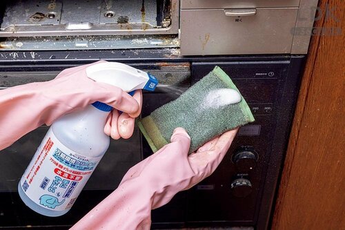 選び方2:油汚れなどには弱アルカリ〜アルカリ性洗剤 おすすめ掃除洗剤おすすめ イメージ