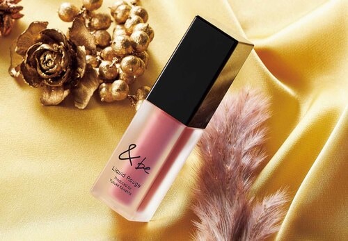 絶妙な色合い! &be「リキッド ルージュ」 イメージ