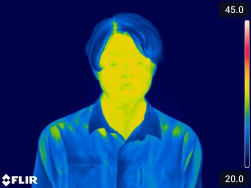 【温まり具合】目元から額まで広範囲がポカポカに！ 充電式ホットアイマスクおすすめ イメージ