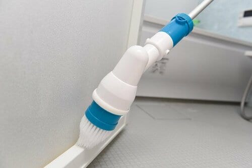 かがまず浴槽をピカピカに天井や壁にも使える万能ブラシ イメージ5