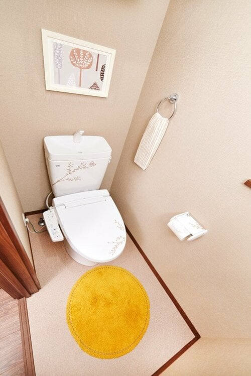 ステッカーが余ったらペーパーホルダーにもデコします イメージ2