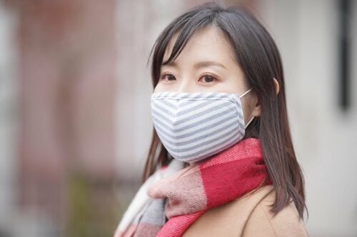 日中のカサカサ肌に悩まされていませんか?