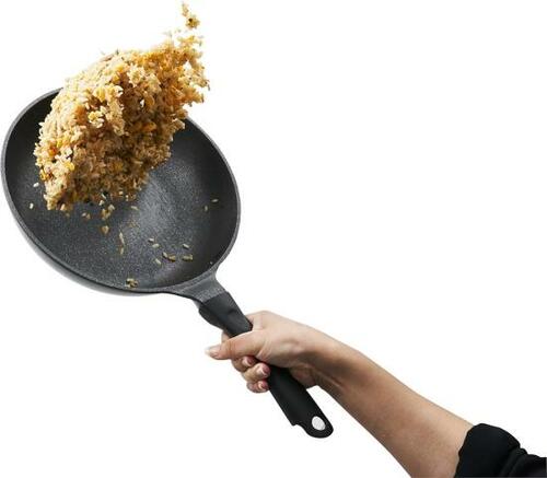 11位: 軽くて振りやすいニトリ「ガス火超軽量フライパン 26cm（KARUFURA+）」 イメージ