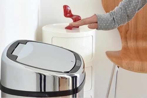 ［アイデア1］面倒なフタの開閉は 自動開閉センサーで解決！ イメージ