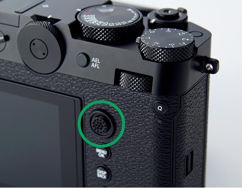 AFがやや不安定でレバーの反応も遅い 富士フイルム「GFX100RF」おすすめ イメージ2