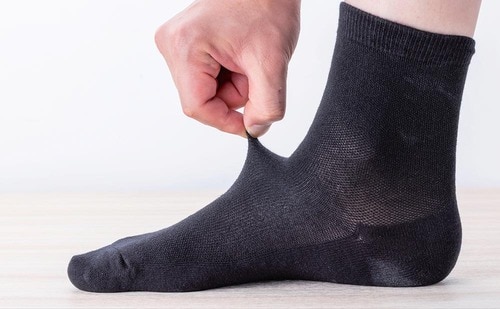 よく伸びて優しくフィット メンズ消臭靴下おすすめ イメージ