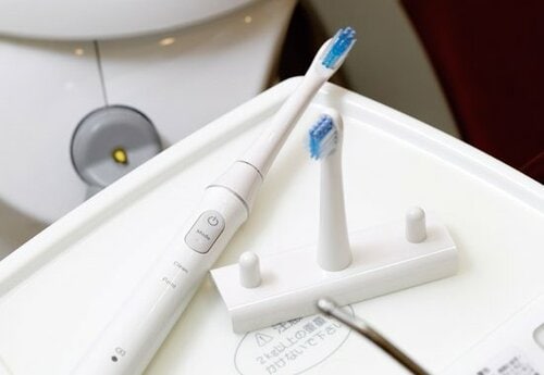 「手磨きの基本」が結局、電動歯ブラシでも重要です