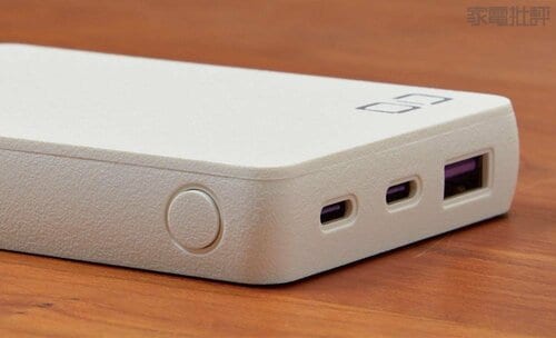 【携帯性】薄さはなんと約16mm このクラス最小モデル CIO「SMARTCOBY Pro SLIM (CIO-MB35W2C1A-10000-S)」おすすめ イメージ