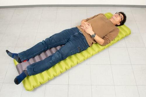 Overmont 「エアーマット」 イメージ