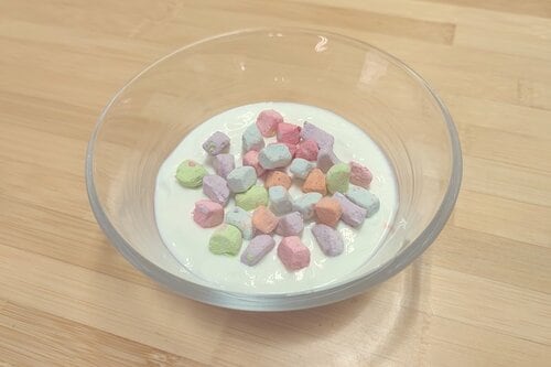 マロウポップ レインボー(乾燥マシュマロ) 韓国お菓子おすすめ イメージ3