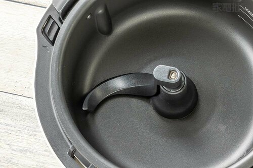パナソニック「オートクッカー ビストロ NF-AC700」 自動調理鍋おすすめ イメージ