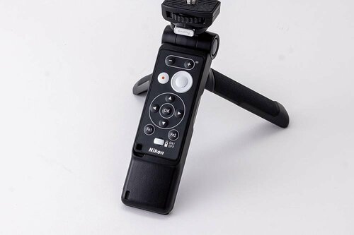 検証5:グリップの機能性を比較 Vlogカメラおすすめ イメージ