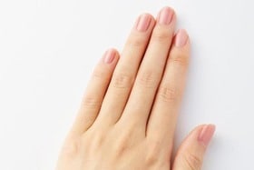 大人色も多数！コンビニネイルおすすめランキング｜女性誌『LDK the Beauty』が徹底比較