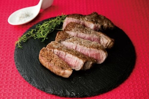 ①松坂牛の本場で愛される「丸中商店」のヒレステーキ イメージ