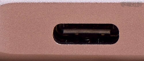 ▼UGREEN「Revodok 1071」 安いUSBハブおすすめ イメージ