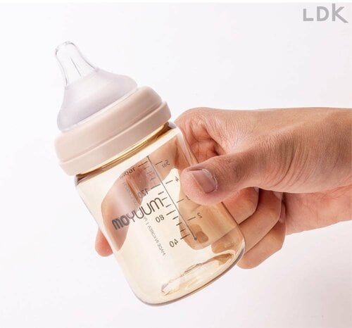 フードカバーも外しやすい 哺乳瓶おすすめ イメージ