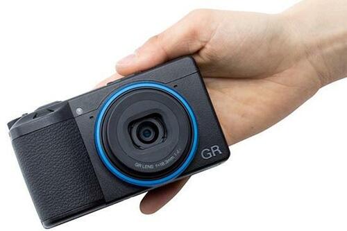 きれいと極小をバッチリ両立！リコー「GR III」 イメージ2