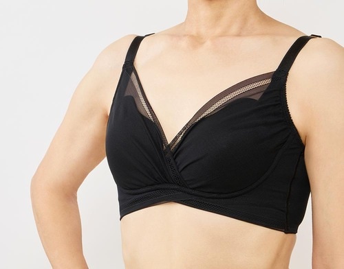 下厚のカップと内側のパワーネットでバスト流れを防ぐ ノンワイヤーブラおすすめ イメージ3