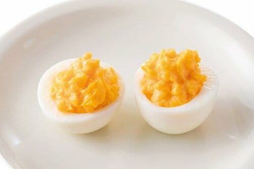 [白身のカップに盛る]パーティーにうってつけ！ イメージ